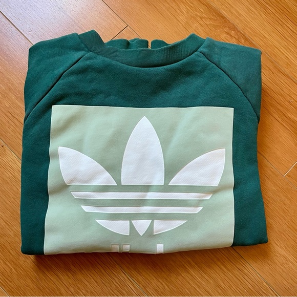 Adidas Originals Women Long Sleeve Crew Sweatshirt - Picture 3 of 4